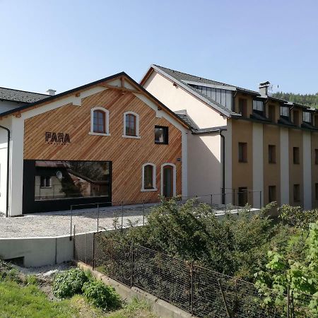 Apartman U Zamku Лоучна-над-Десноу Экстерьер фото