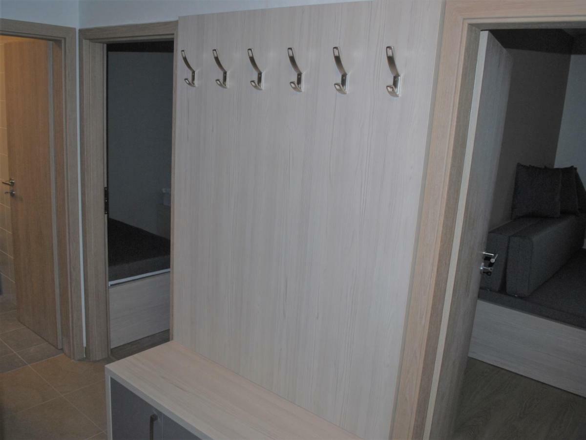 Apartman U Zamku Лоучна-над-Десноу Экстерьер фото