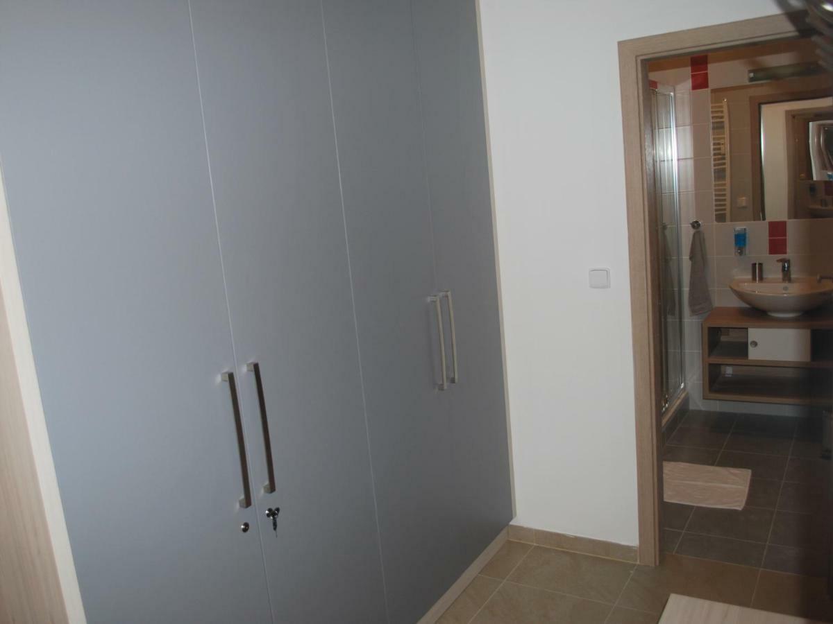 Apartman U Zamku Лоучна-над-Десноу Экстерьер фото